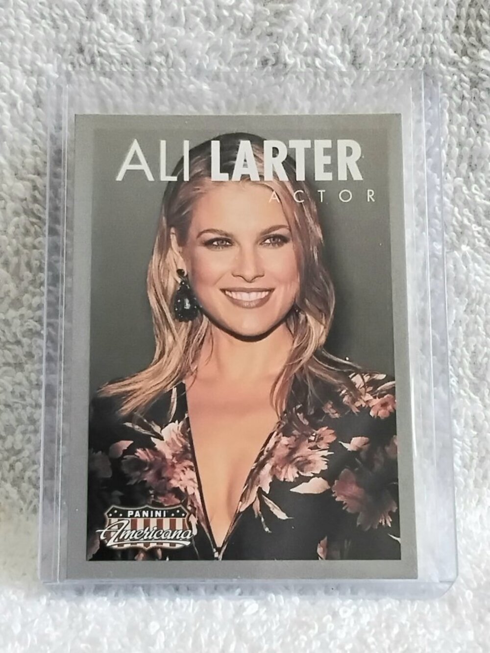 5/$20 Mint 2015 Panini Ali Larter Actor Americana Card No. 70!!
